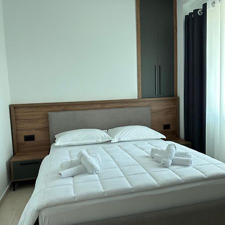 Gael Luxury Apartment Берат Екстериор снимка