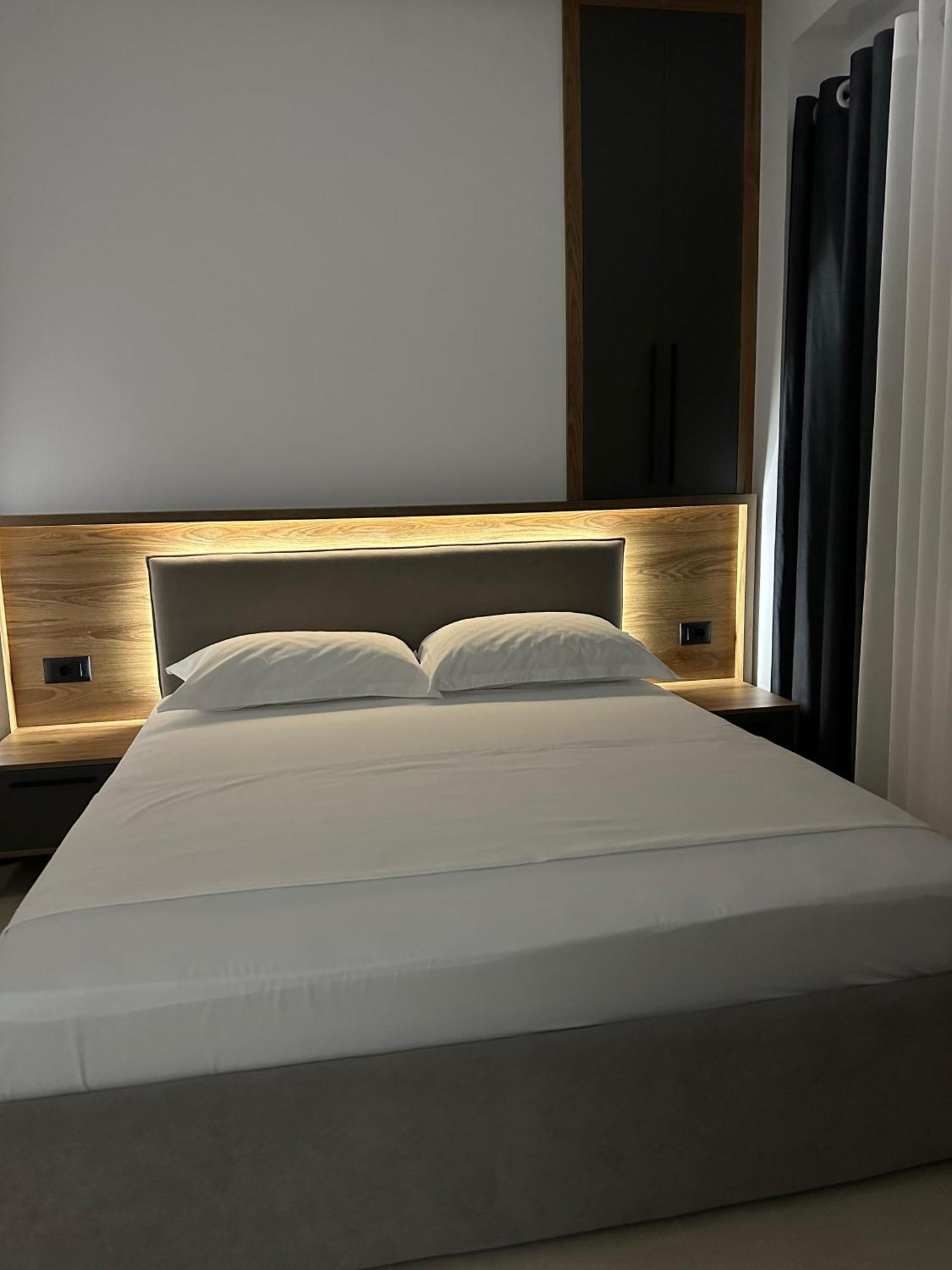 Gael Luxury Apartment Берат Екстериор снимка