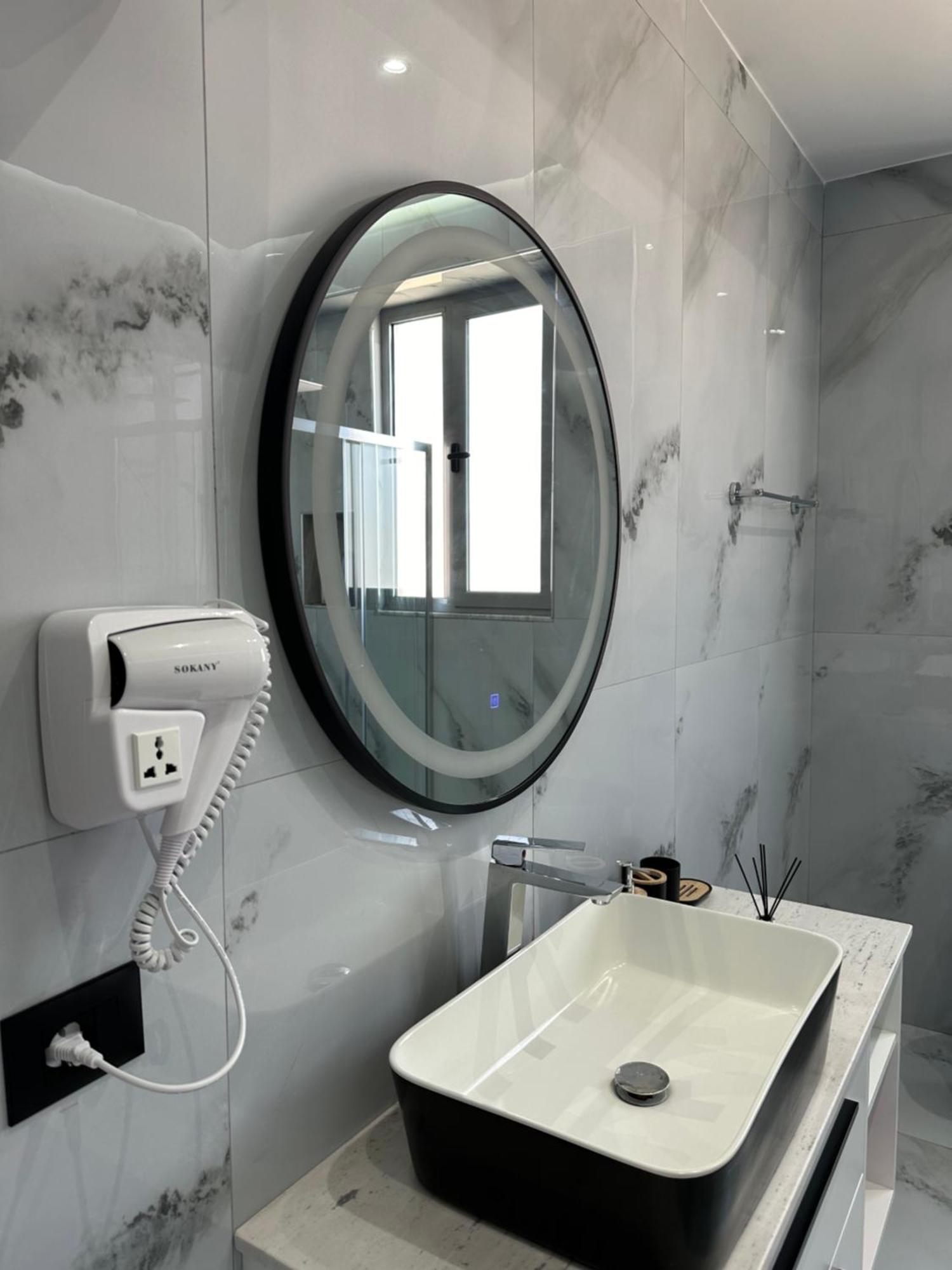 Gael Luxury Apartment Берат Екстериор снимка