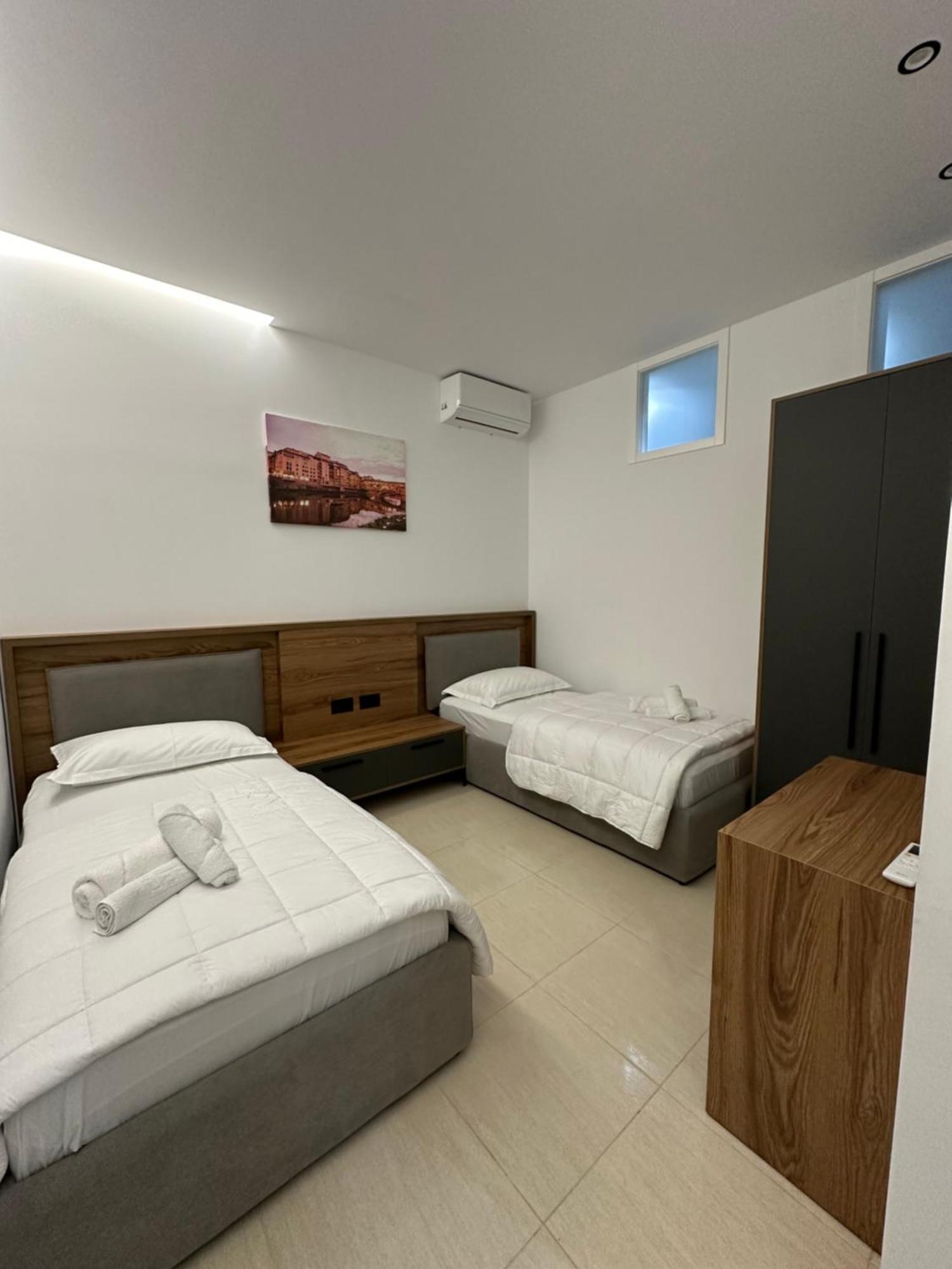 Gael Luxury Apartment Берат Екстериор снимка